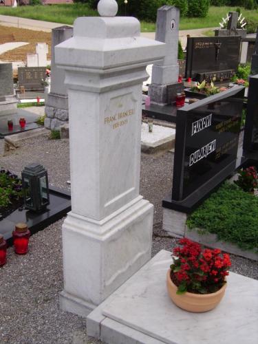 Žarni spomenik